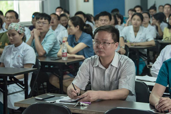 學無止境 持之以恒——市中院堅持業(yè)務學習提升服務水平